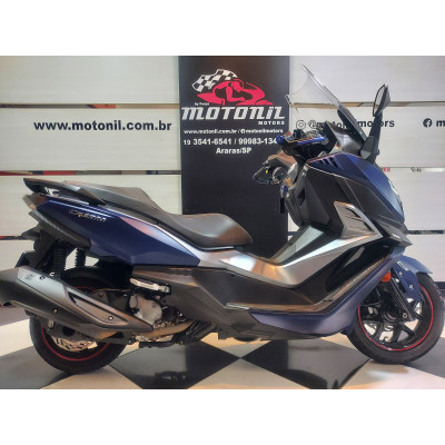 DAFRA CRUISYM 300 AZUL 2024