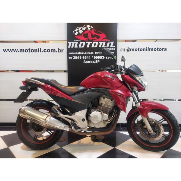 HONDA CB300 R VERMELHA 2013