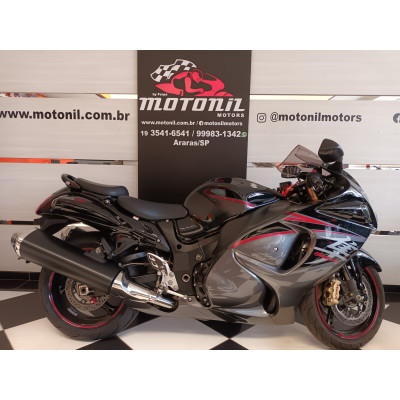SUZUKI GSX1300 RA HAYABUSA PRETA 2019